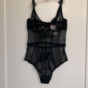 L’AGENT SUPER SEXY & CLASSY LINGERIE